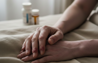 Kaslarda Sızı ve Ciltte Mor Lekeler: Dermatomiyozit Dosyası